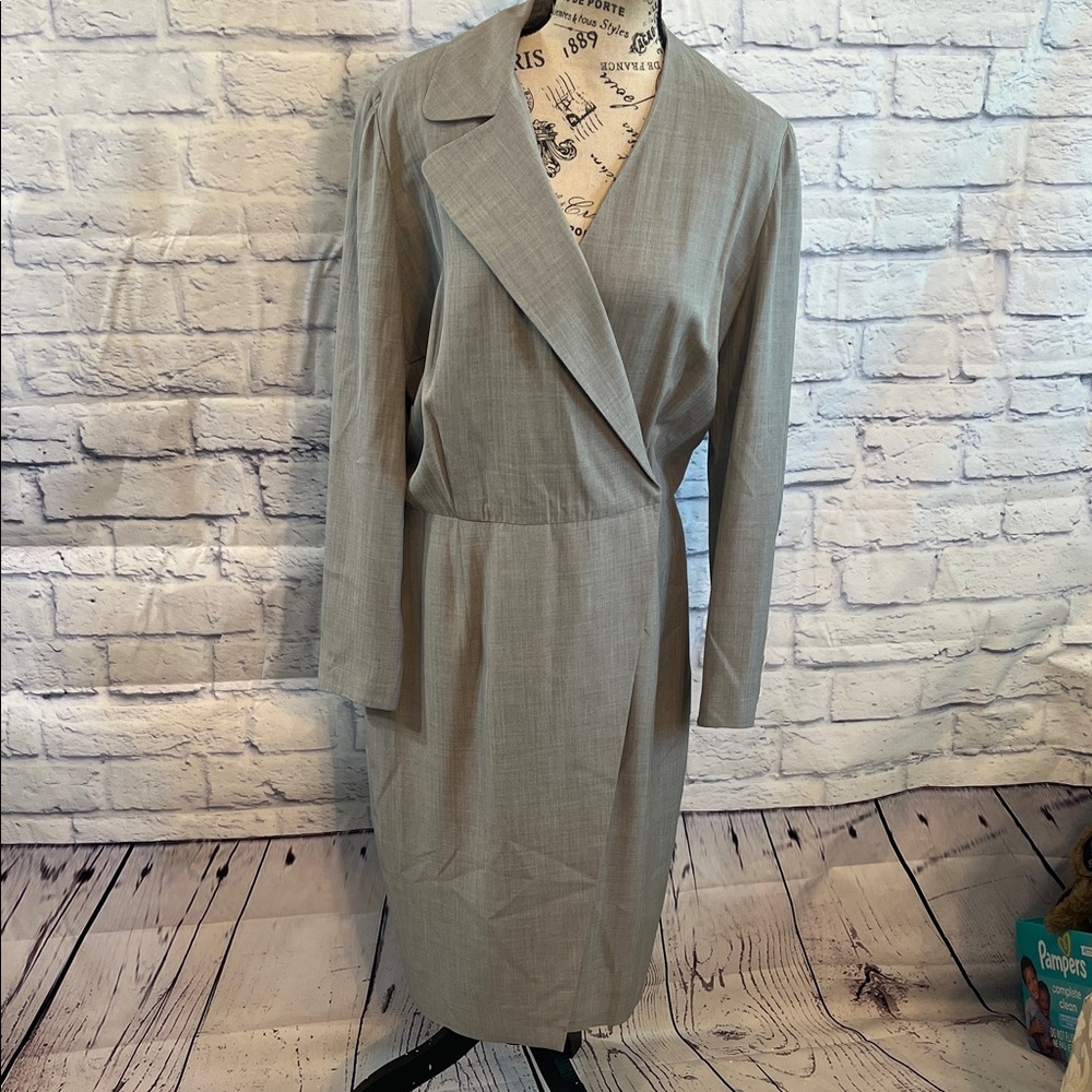 Akris Light Gray Long Sleeve Wrap Dress